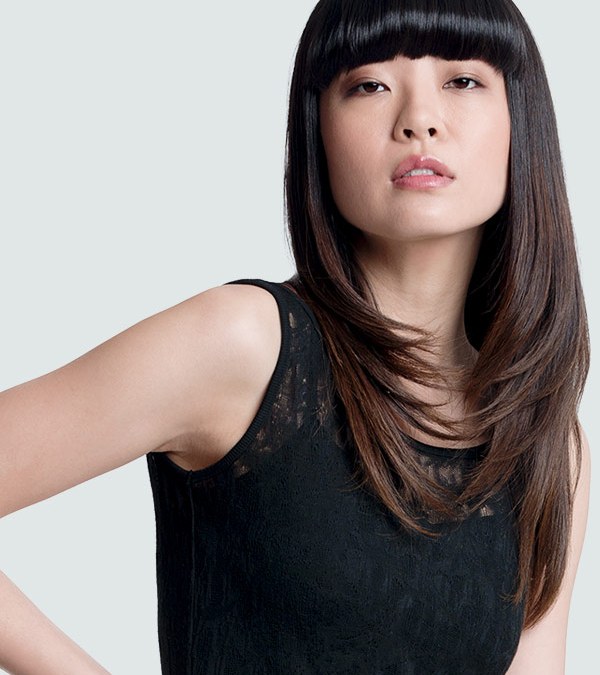 Sleek Brow-Skimming Fringe
